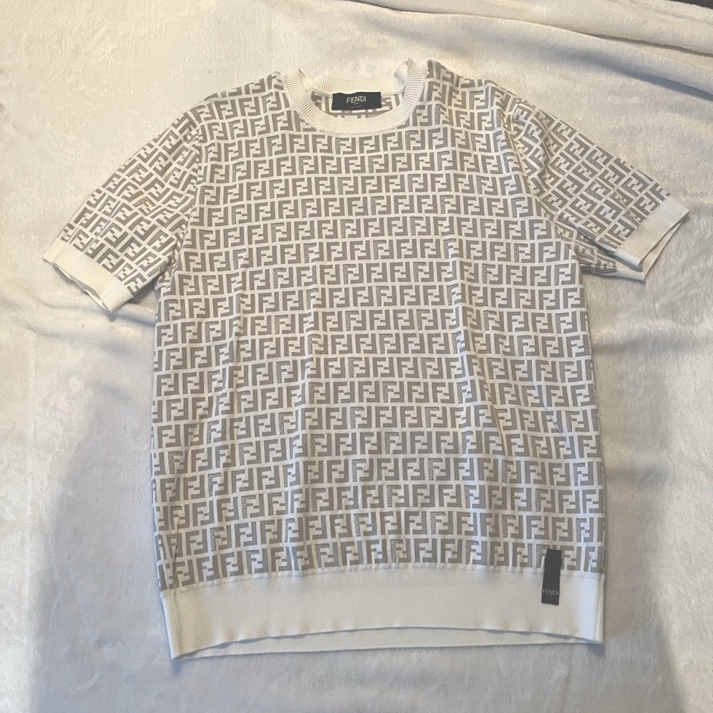 Men’s Fendi short sleeve white fabric jumper